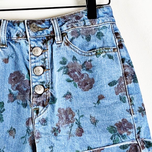 Urban Outfitters Super High Rise Foxy Floral Jean Shorts - Picture 3 of 7
